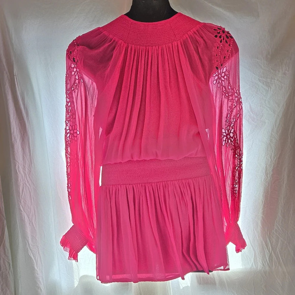 Beautiful Karina Grimaldi Silk Peplum Blouse EUC 😍 - Picture 9 of 13